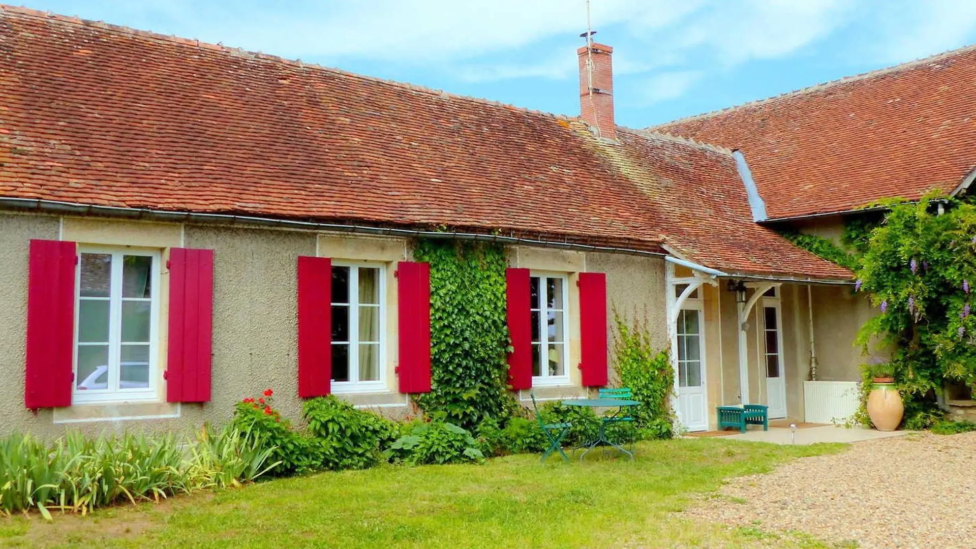 Longere Xviiie Renovee Avec Jardin, Proche Foret Et Loisirs, Animaux Bienvenus - Fr-1-489-376 Lurcy-Levis