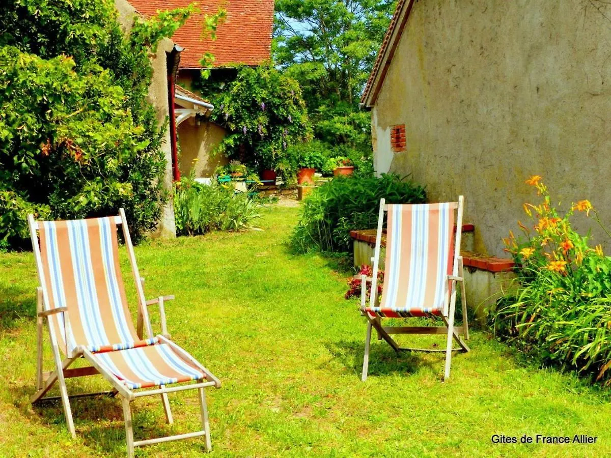 Holiday home Longere Xviiie Renovee Avec Jardin, Proche Foret Et Loisirs, Animaux Bienvenus - Fr-1-489-376 Lurcy-Levis France