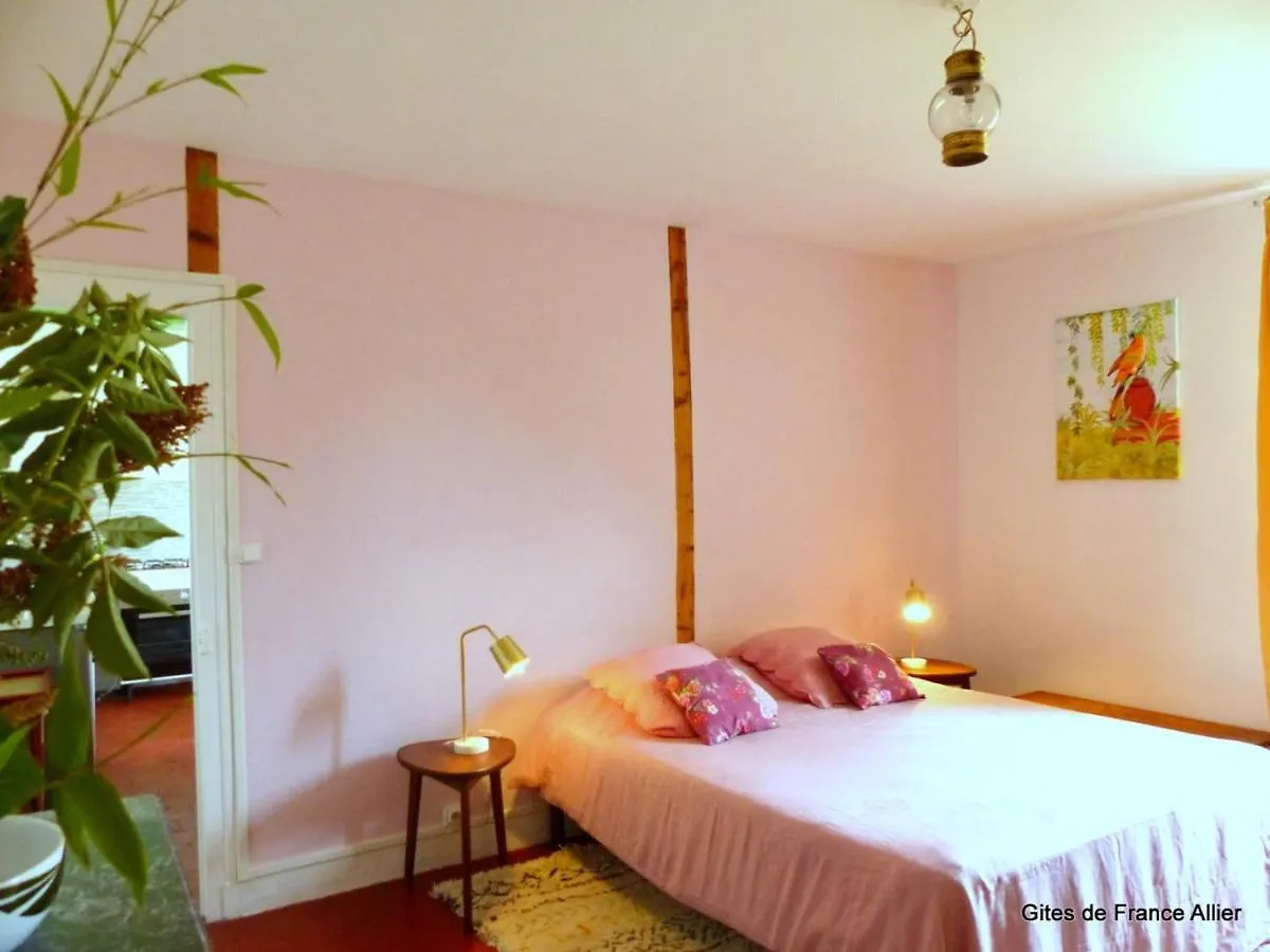 Holiday home Longere Xviiie Renovee Avec Jardin, Proche Foret Et Loisirs, Animaux Bienvenus - Fr-1-489-376 Lurcy-Levis France